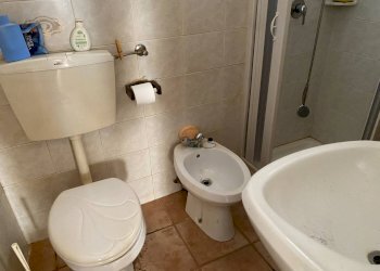 bagno - Stabile - Palazzo Via Borio
 
3, Niella Tanaro - foto 8