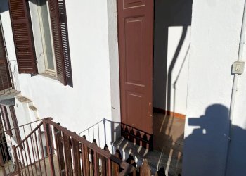 androne scale - Stabile - Palazzo Via Borio
 
3, Niella Tanaro - foto 10