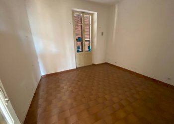 interni - Stabile - Palazzo Via Borio
 
3, Niella Tanaro - foto 14