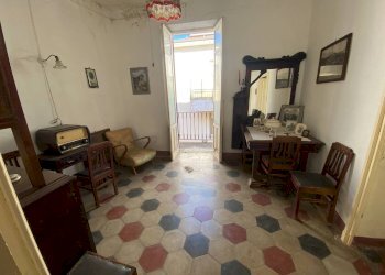 interni - Stabile - Palazzo Via Borio
 
3, Niella Tanaro - foto 18