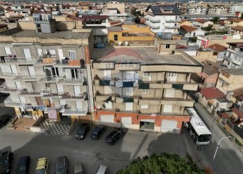 Edificio all\'aperto - Appartamento via Venezia
 
180, Gela - foto 3