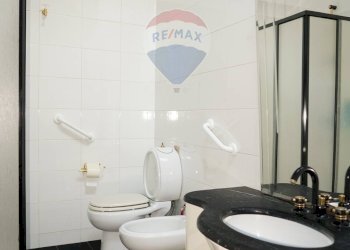 Bagno - Attico Piazza Umberto I
 
12, Enna - foto 18