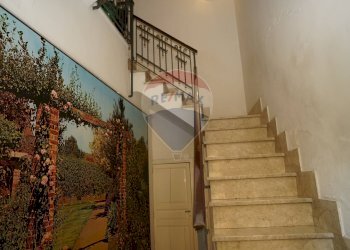 Scale - Attico Piazza Umberto I
 
12, Enna - foto 25