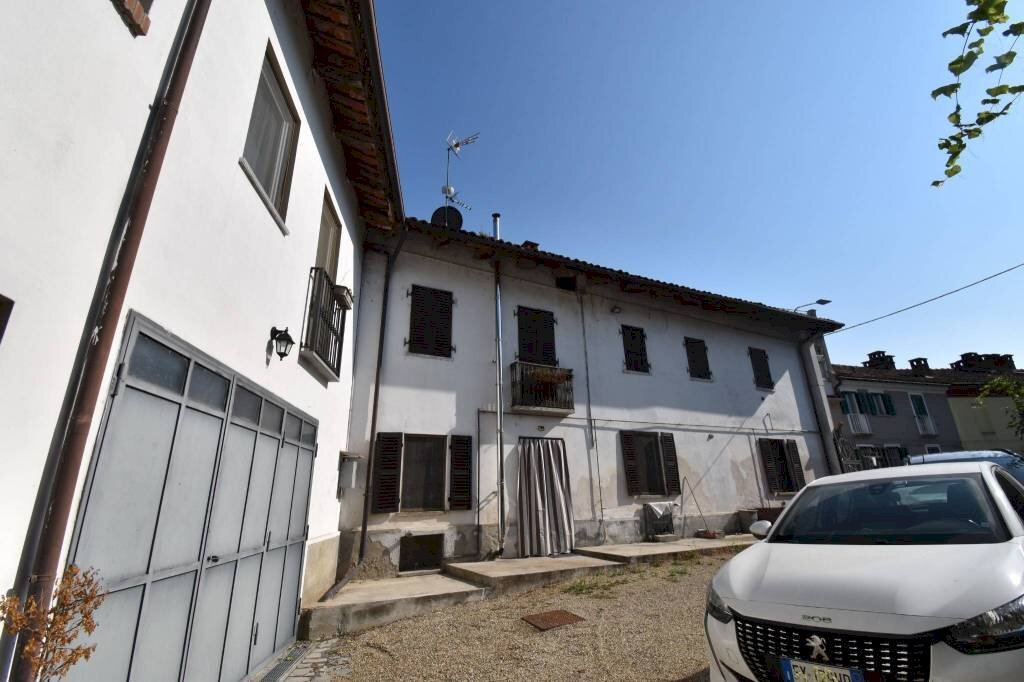 Facciata - Rustic via Giovanni Giobert, Mongardino - photo 1