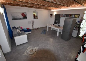 Salone - Villa Bifamiliare via Giovanni Giobert, Mongardino - foto 8