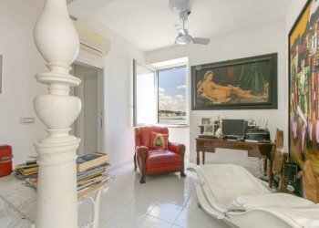 Camera da letto - Two-room apartment via Porto Innocenziano, 33, Anzio - photo 20