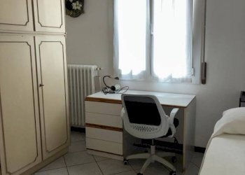 Camera da letto - Terreno non edificabile via Romagna, Bologna (zona Mazzini) - foto 6