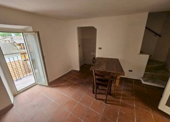 Salone - Casa indipendente via della Chiesa, Rieti - foto 5