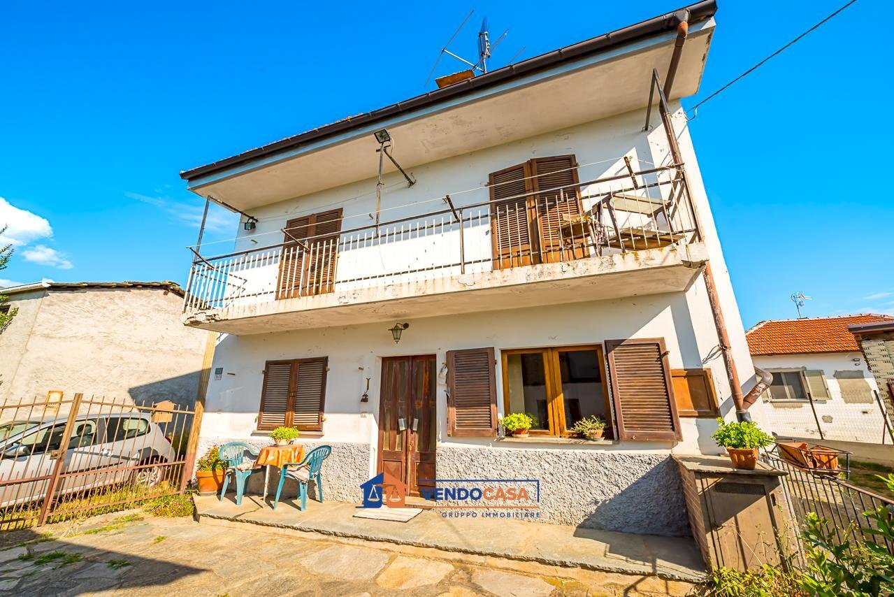 Casa indipendente Bagnolo Piemonte - foto 1