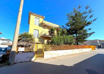 Appartamento Mondragone - foto 1