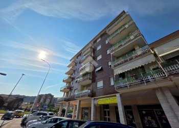 Bilocale Via Aurelia Levante, Taggia - foto 4