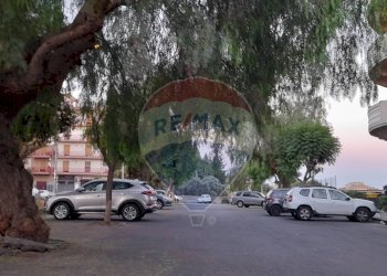 Edificio all\'aperto - Laboratorio via Turchia
 
48, Acireale - foto 31