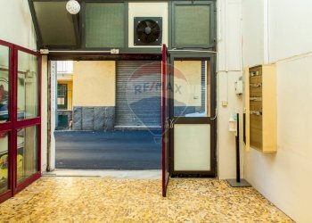 Edificio all\'aperto - Laboratorio via Turchia
 
48, Acireale - foto 8