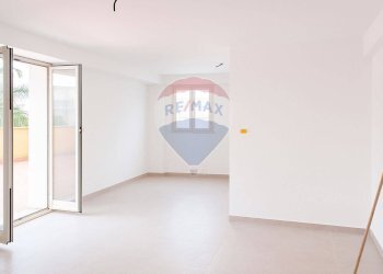 Stanza vuota - Attico enrico toti
 
8, Motta Sant'Anastasia - foto 6