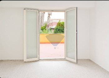 Stanza vuota - Attico enrico toti
 
8, Motta Sant'Anastasia - foto 7