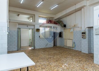 Terrazza - Locale Commerciale via Turchia
 
48, Acireale - foto 10