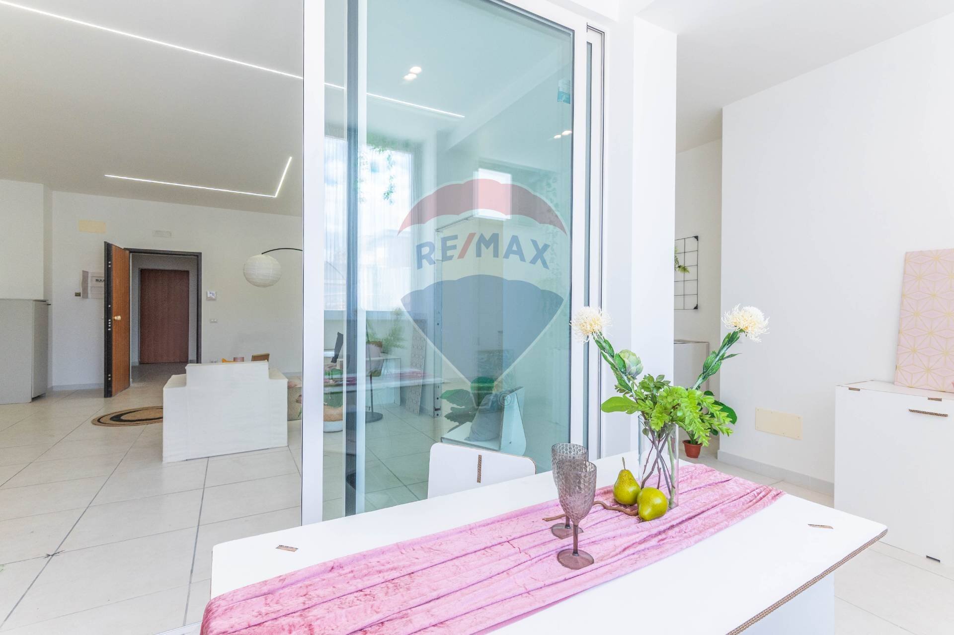 Sala da pranzo - Three-room apartment Viale Principe Umberto
 
87, Caltagirone - photo 1