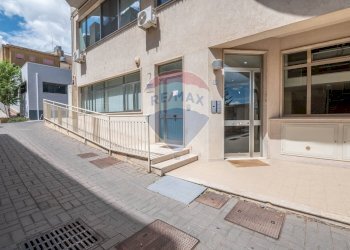 Terrazza - Trilocale Viale Principe Umberto
 
87, Caltagirone - foto 23