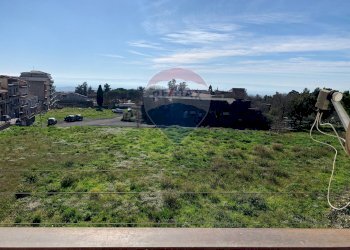 Giardino - Appartamento Via Francesco Crispi, Belpasso - foto 2