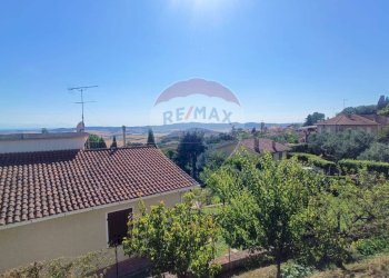 Edificio all\'aperto - Rustico Santa Luce - foto 5