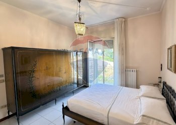 Camera / camera da letto - Appartamento Via Alfonso Perrone
 
9, Vieste - foto 15