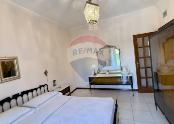 Camera / camera da letto - Appartamento Via Alfonso Perrone
 
9, Vieste - foto 16