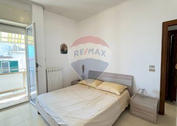 Camera / camera da letto - Appartamento Via Alfonso Perrone
 
9, Vieste - foto 22