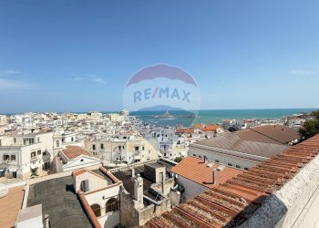 Edificio all\'aperto - Appartamento Via Alfonso Perrone
 
9, Vieste - foto 35