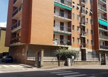 Foto 2 - Trilocale Via I Maggio
 
6, Cinisello Balsamo - foto 1