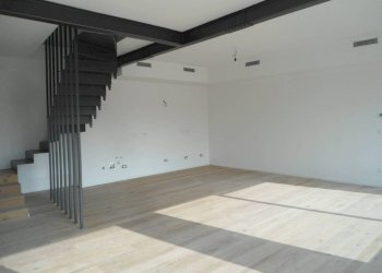 SALA ANGOLO CUCINA - Attico via Guglielmo Marconi, Bologna (zona Marconi) - foto 10