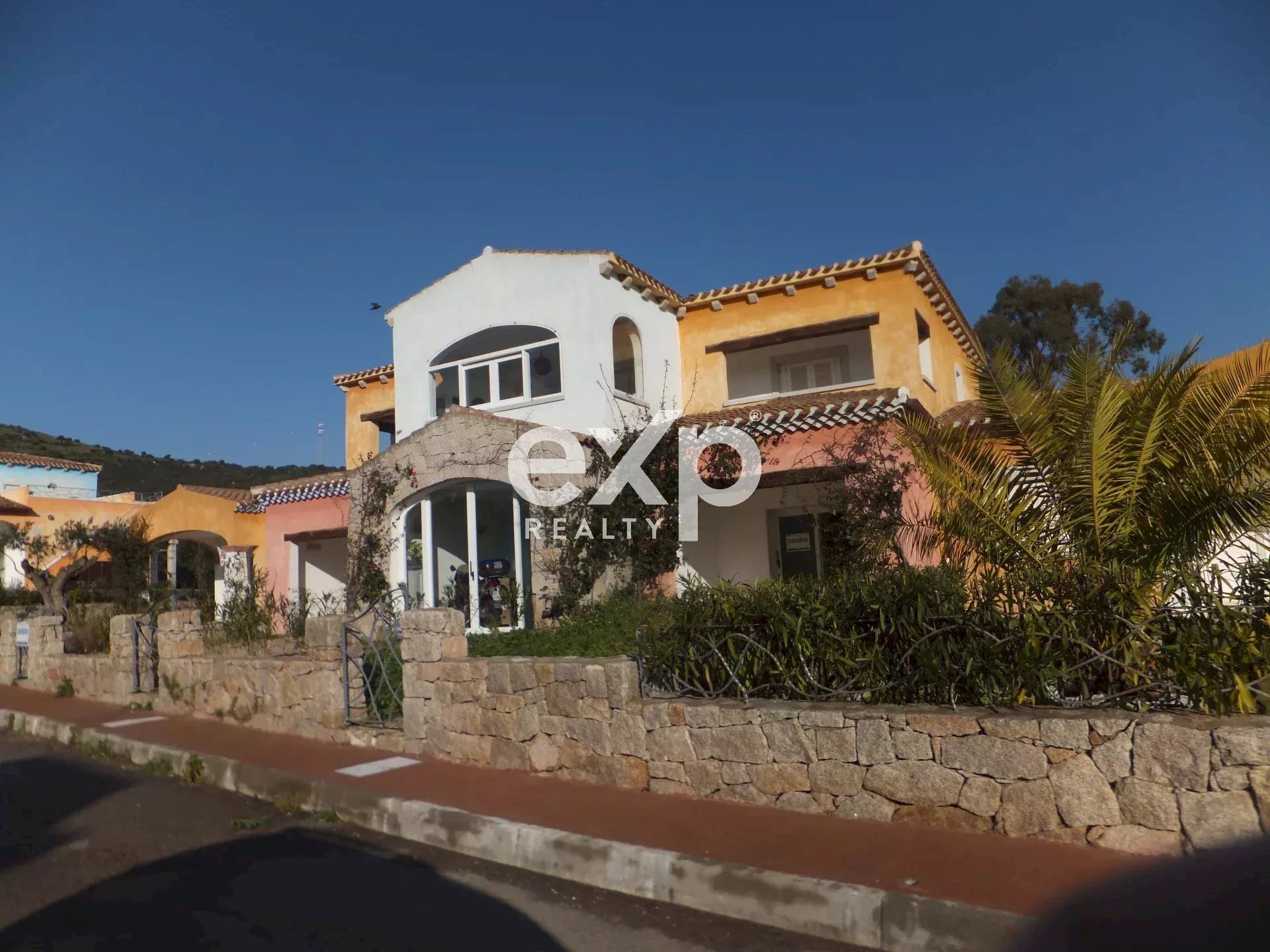 Villa a Schiera Via Stromboli snc, San Teodoro - foto 1