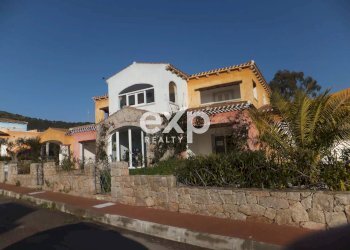 Villa a Schiera Via Stromboli snc, San Teodoro - foto 1