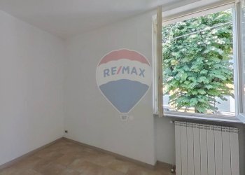 Camera - Independent house Via Pietro Micca
 
15, Varese - photo 40