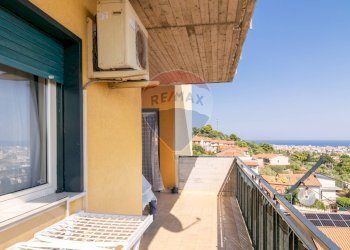 Balcone - Appartamento Via Peppino Impastato
 
39, Catania - foto 4