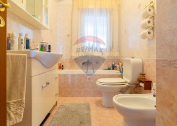 Bagno - Appartamento Via Peppino Impastato
 
39, Catania - foto 22