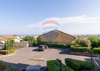 Edificio all\'aperto - Appartamento Via Peppino Impastato
 
39, Catania - foto 38