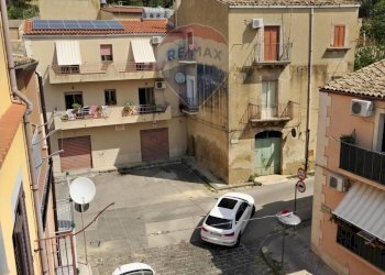Edificio all\'aperto - Casa semi indipendente via stovigliai
 
31, Caltagirone - foto 4