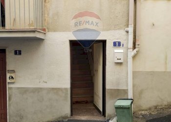 Edificio all\'aperto - Quadrilocale via mauro
 
1, Caltagirone - foto 4