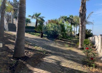 Giardino - Villa a Schiera Via Calatafimi, Belpasso - foto 1