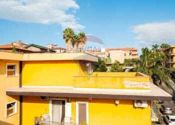 Edificio all\'aperto - Attico Via Enrico Toti
 
8, Motta Sant'Anastasia - foto 3