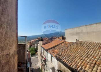 Edificio all\'aperto - Casa indipendente via vico ii piazza
 
5, Malvagna - foto 1