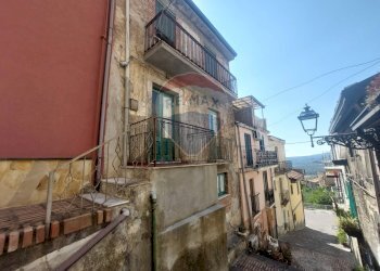 Edificio all\'aperto - Casa indipendente via vico ii piazza
 
5, Malvagna - foto 28