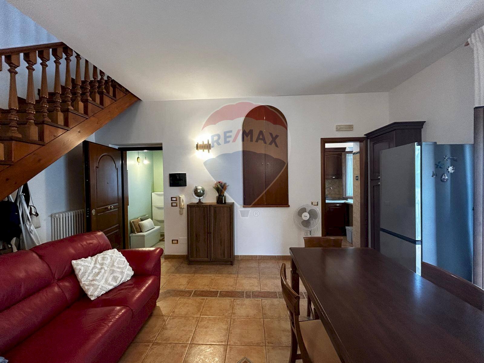 Sala da pranzo - Three-room apartment Via Marchese
 
21, Vieste - photo 3