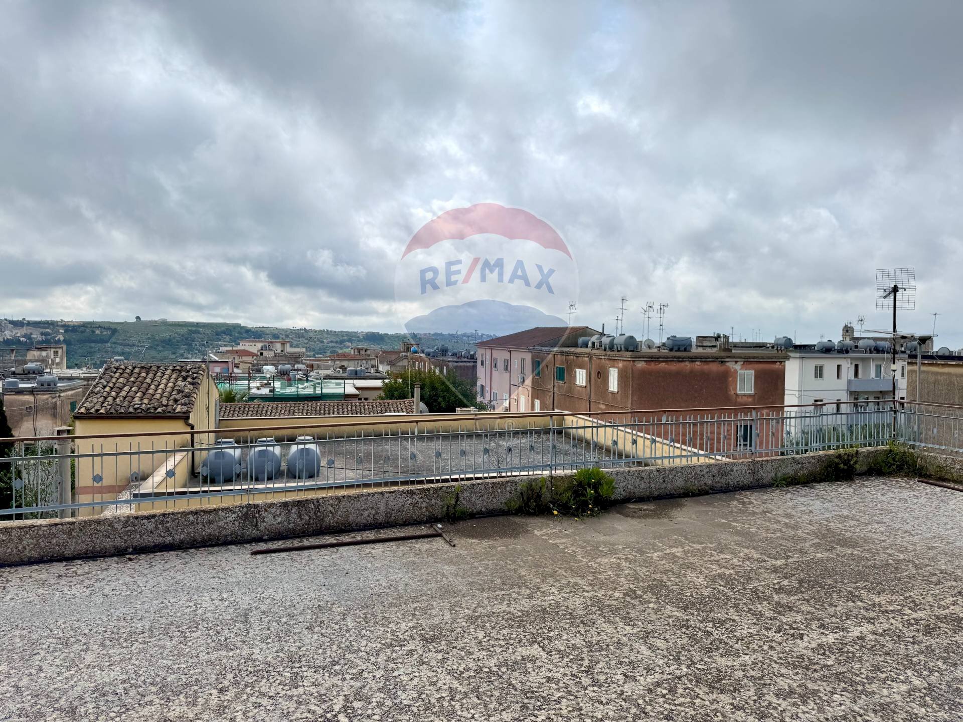 Casa all\'aperto - Villa via del serbatoio
sn, Modica - foto 2