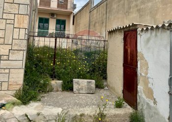 Giardino - Villa via del serbatoio
 
sn, Modica - foto 11