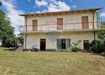 Casa all\'aperto - Independent house Via San Vincenzo
 
31, Vicoli - photo 1