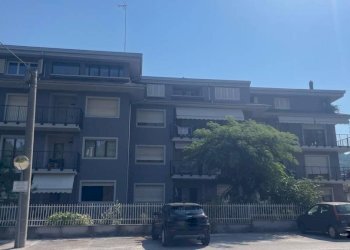 Facciata - Trilocale via Provinciale San Bartolomeo, 42, Chiusa di Pesio - foto 2