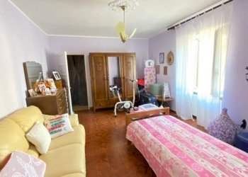 Camera da letto - Casa indipendente via Fratelli Carle, 34, Chiusa di Pesio - foto 25