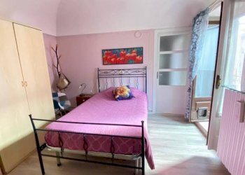 Camera da letto - Casa indipendente via Fratelli Carle, 34, Chiusa di Pesio - foto 27