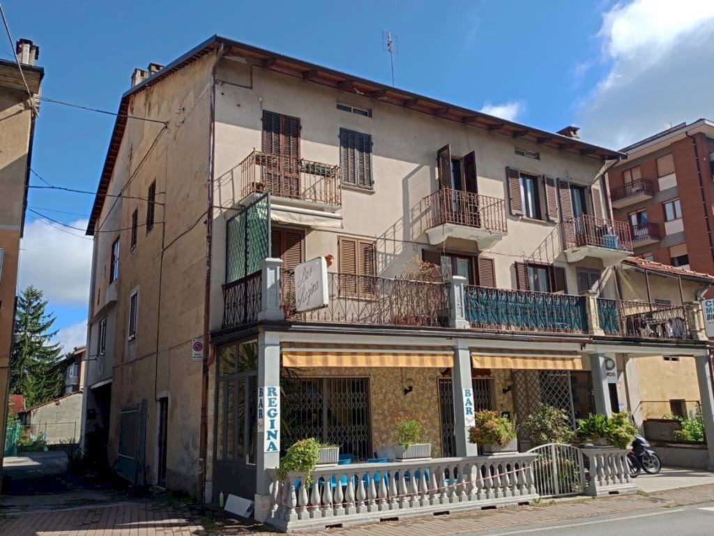 Facciata - Trilocale corso Giuseppe Mazzini, 8, Borgo San Dalmazzo - foto 1